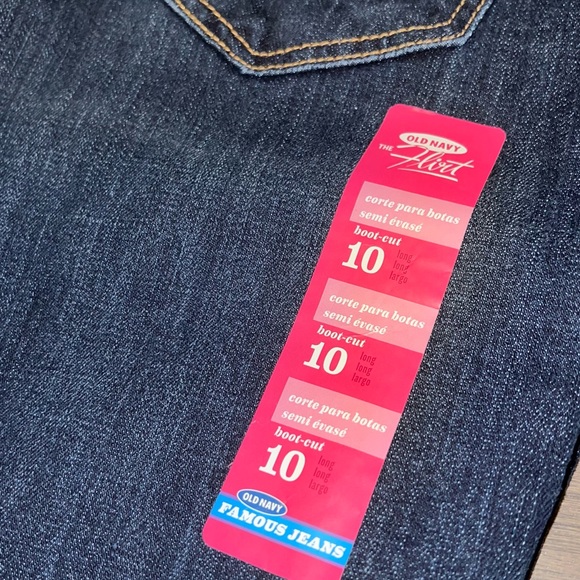 NWT Old Navy The Flirt Bootcut Jeans - Picture 5 of 7